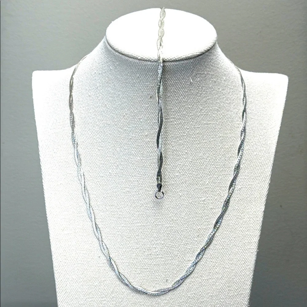 Vintage Sterling Silver Twisted Braid Herringbone Necklace